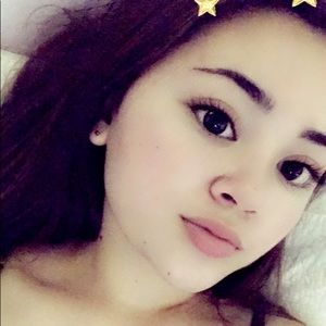 Meet your Posher, Brittney